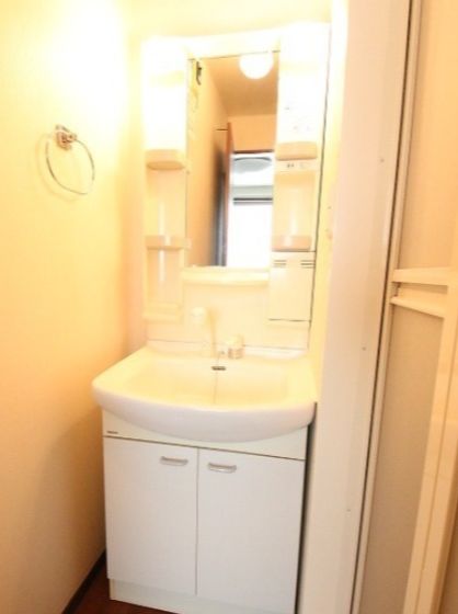 洗面設備　洗面所です