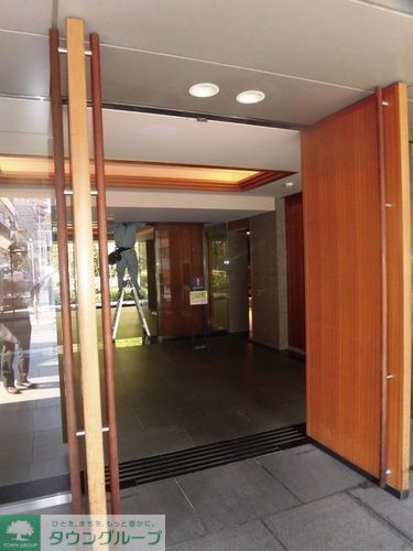 エントランス　エントランス