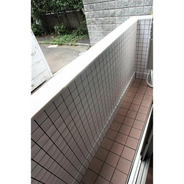 バルコニー　落ち着いた時間を過ごせるバルコニーです