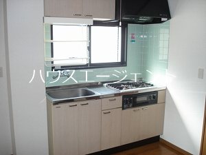 キッチン　キッチンです。