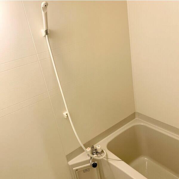 バス・シャワールーム　?