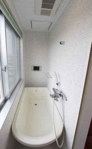 バス・シャワールーム　参考写真（同物件別部屋）
