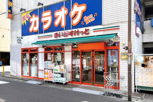 スーパー　まいばすけっと 浦安駅前店（スーパー）まで180m