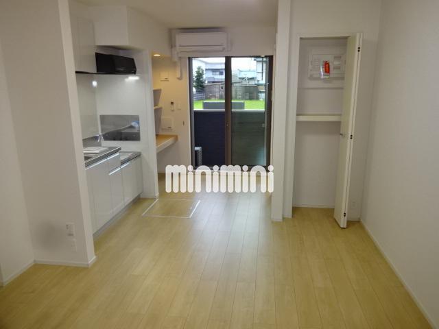 その他部屋・スペース　料理を楽しんでください。