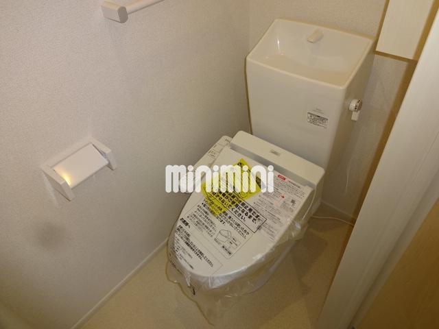 トイレ　温水洗浄便座で毎日快適ですね。
