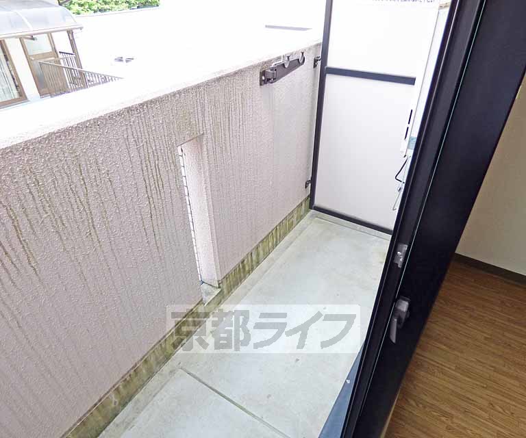 バルコニー　バルコニ広いです。