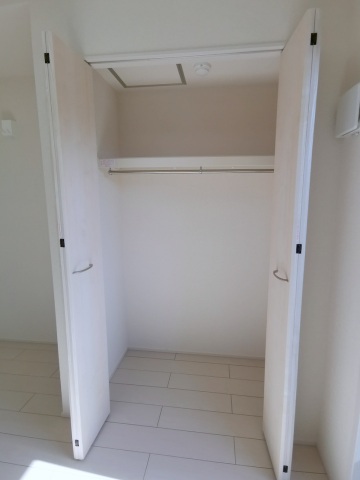 収納　クローゼット