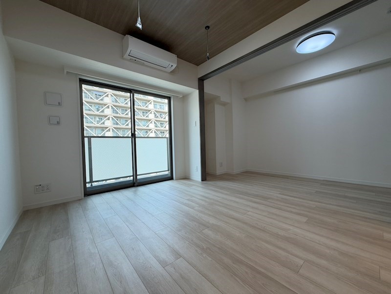 居室・リビング　同タイプ別部屋の写真です