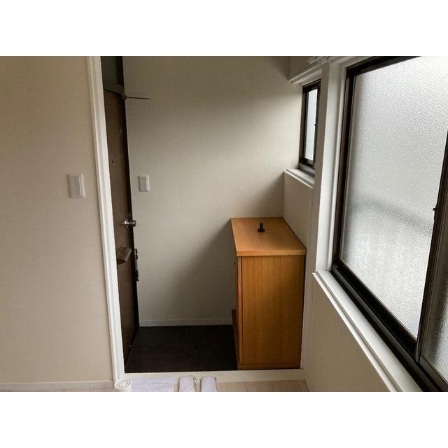 玄関　玄関内