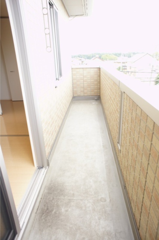 バルコニー　図面と現状に相違がある場合には現状を優先