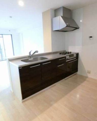 キッチン　お手入れのしやすいカウンターキッチンです