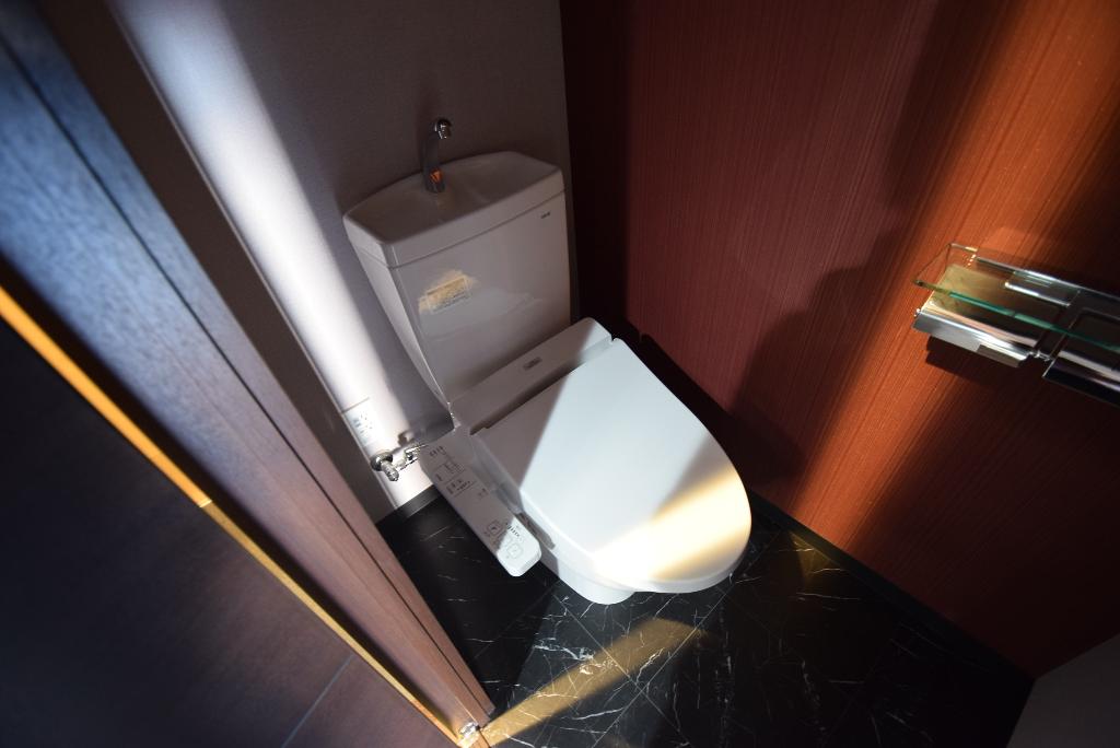 トイレ　シャワー付トイレ