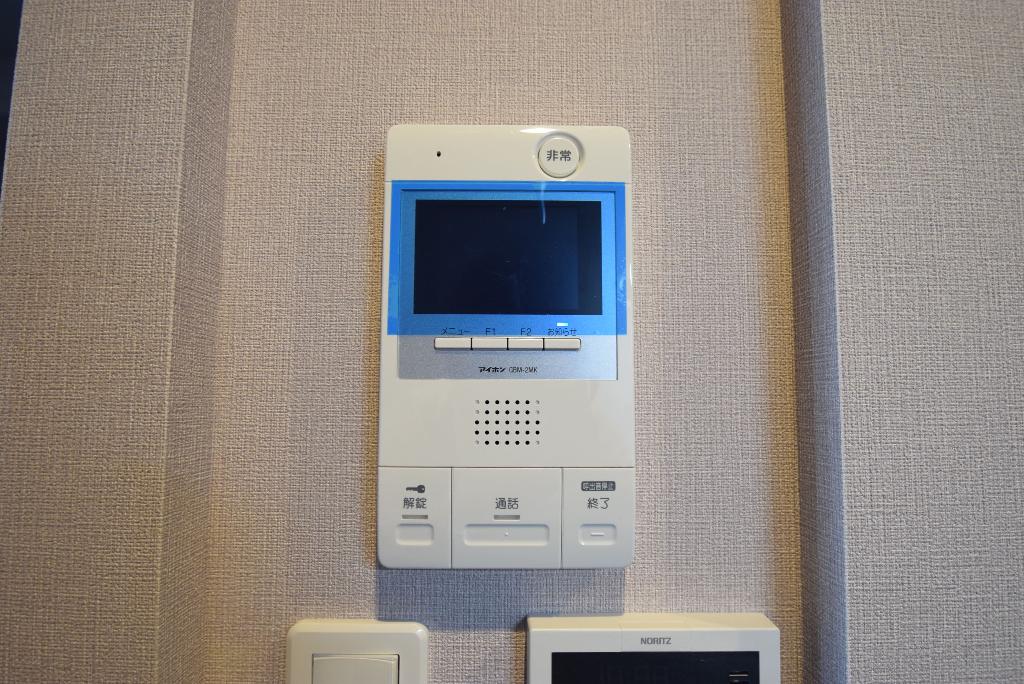 セキュリティ　カメラ付インターホン