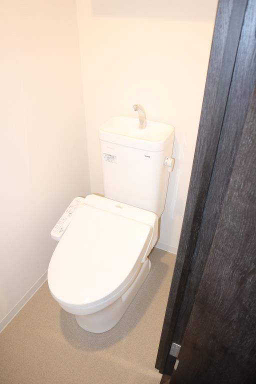 トイレ　トイレ※別部屋参考写真