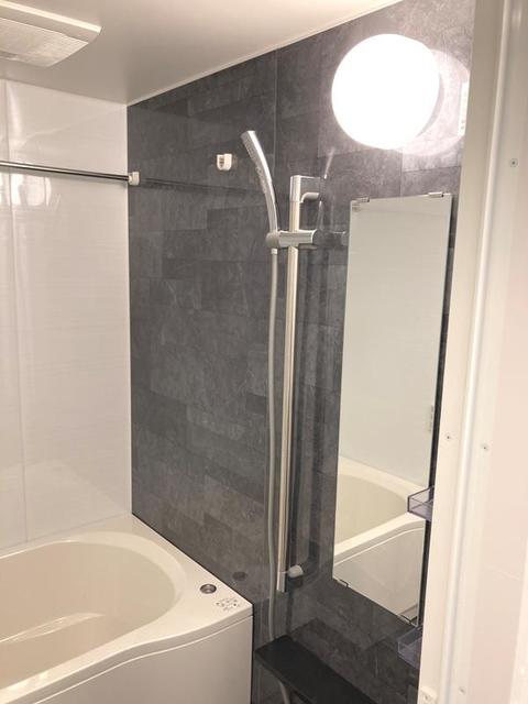 バス・シャワールーム　※写真は同タイプ住戸です。