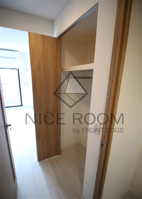 収納　ファーストフィオーレ難波南パークサイド　収納