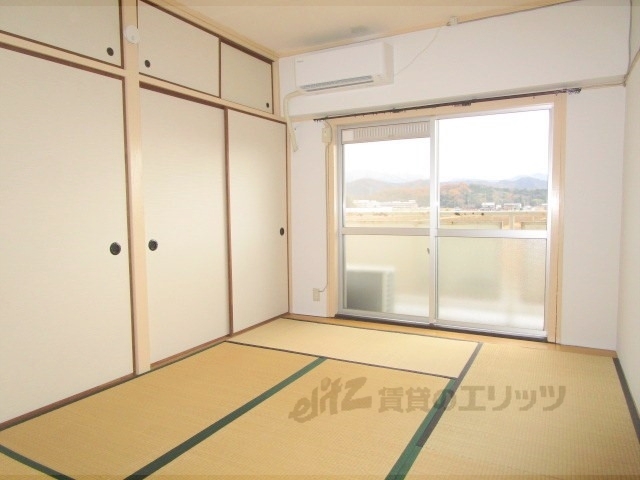 居室・リビング　和室