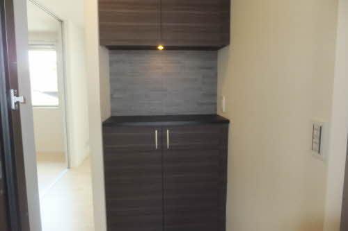 玄関　シューズボックス完備