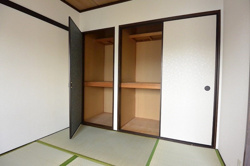 収納　和室6帖