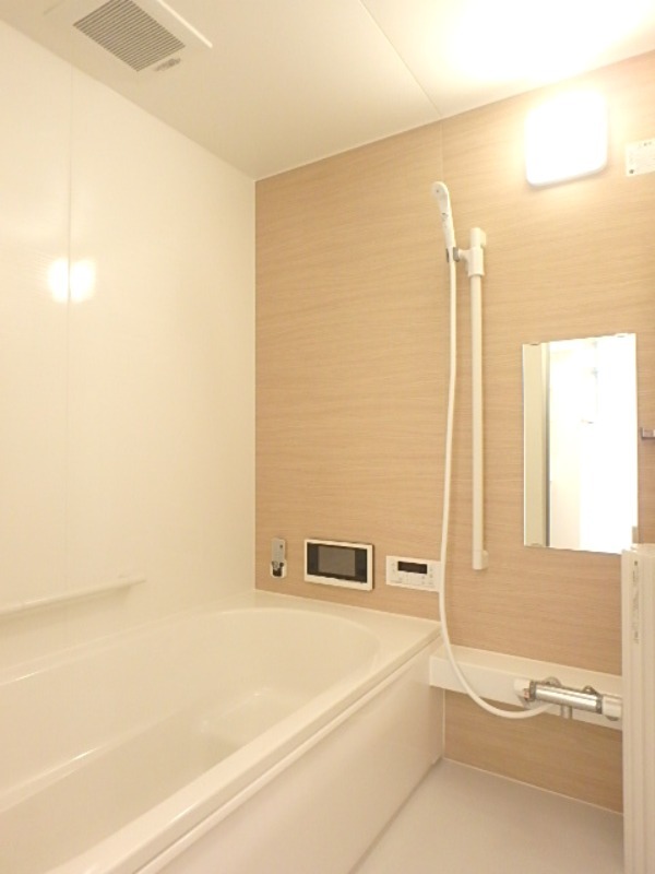 バス・シャワールーム　図面と現状に相違がある場合には現状を優先