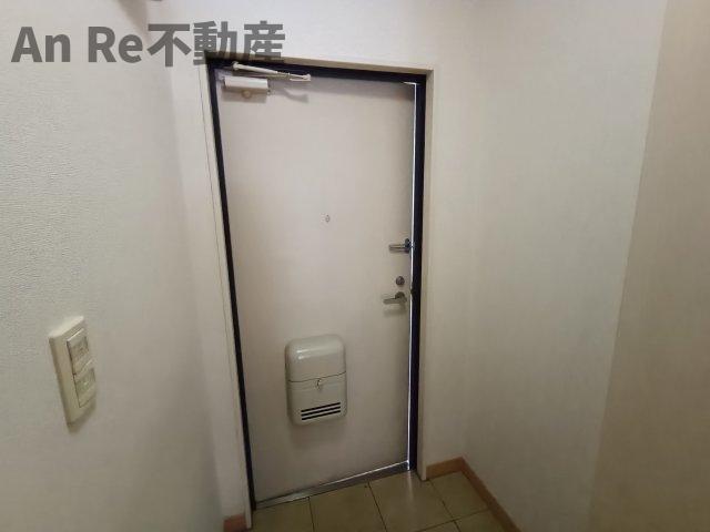 玄関　別部屋イメージ写真