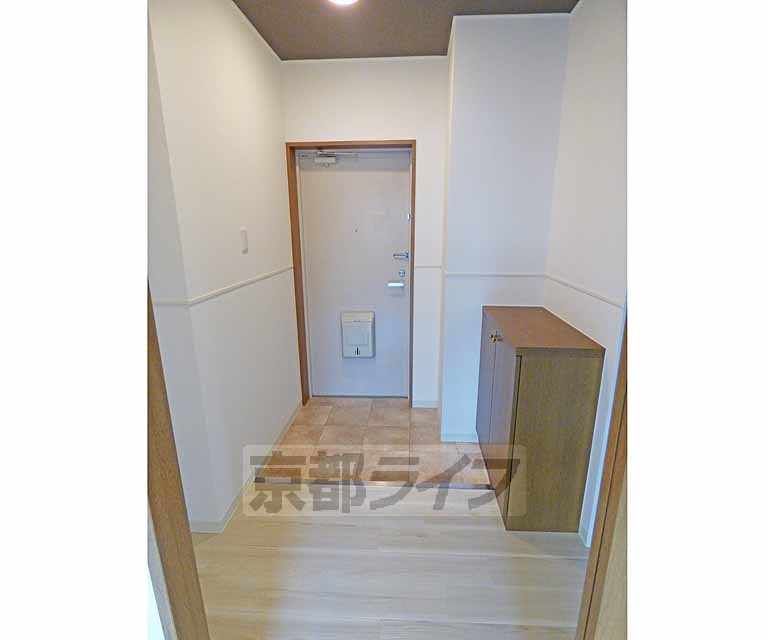 玄関　玄関です。