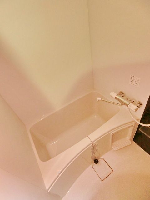 バス・シャワールーム　バスルーム