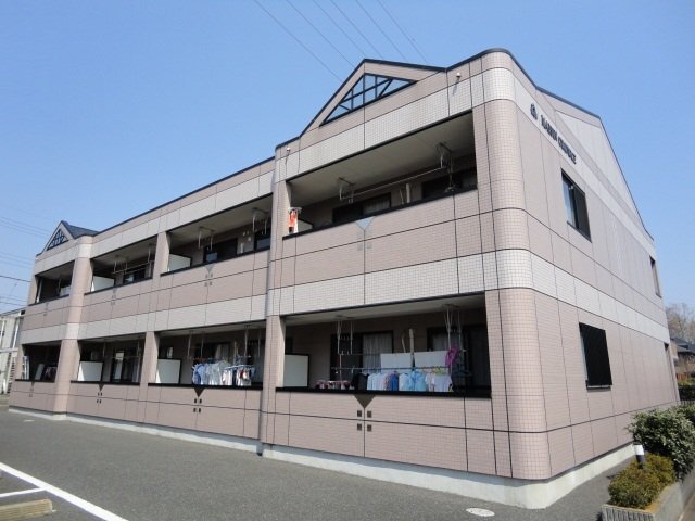 建物外観　外観写真（昼）