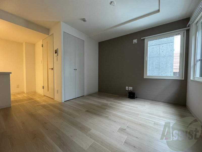 居室・リビング　広くてきれいなリビングです！快適に過ごせそうですね。