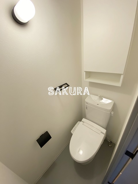 トイレ　嬉しい温水洗浄便座♪