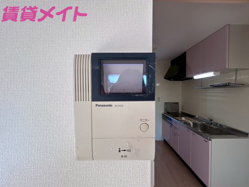 セキュリティ　同型参考写真