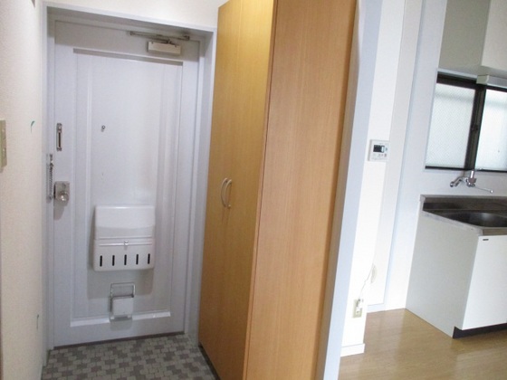 玄関　別の部屋の写真（参考）
