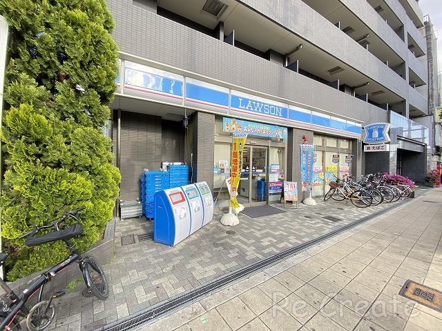 コンビニ　ローソン浪速警察署前店（コンビニ）まで305m