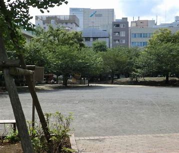 公園　楓川新場橋公園（公園）まで754m