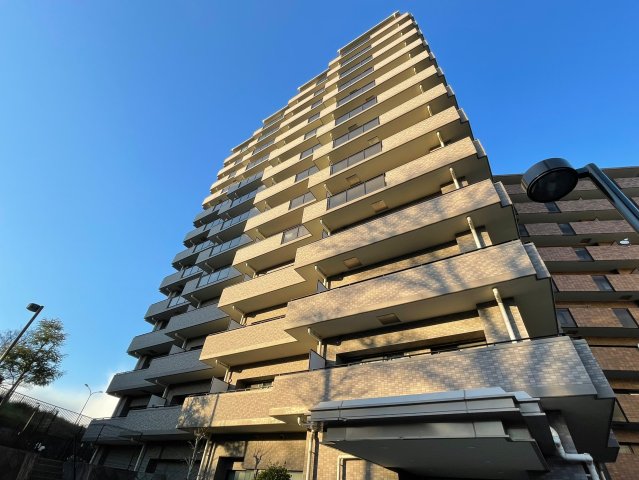 建物外観　詳細は、RISUMO江坂本店→06-6155-7137まで♪