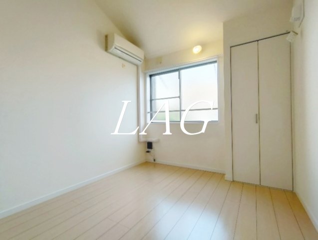 居室・リビング　洋室のお部屋です。