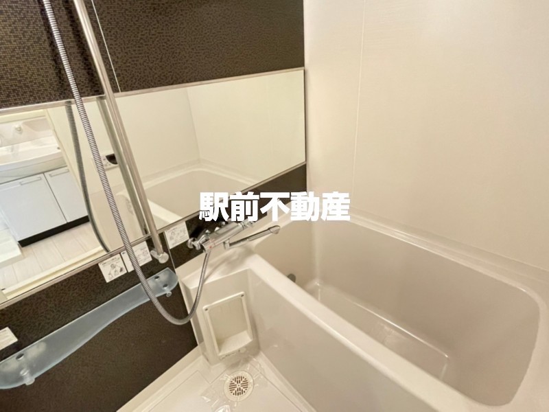 バス・シャワールーム　※同マンション別部屋