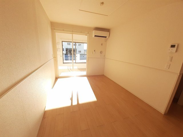 居室・リビング　おしゃれな居間です