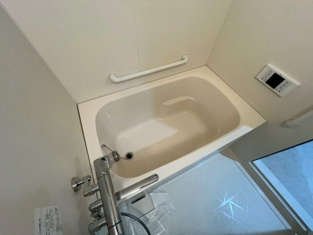 バス・シャワールーム　追い炊き機能付きバス