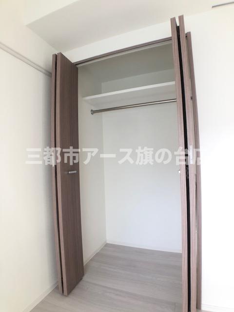 収納　ルフレグランデ多摩川