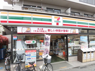 コンビニ　セブンイレブン 杉並下高井戸5丁目店（コンビニ）まで701m