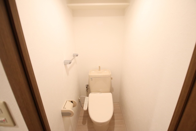 トイレ　同建物内別室の参考写真です。※現況優先