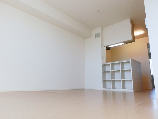 居室・リビング　同建物参考写真