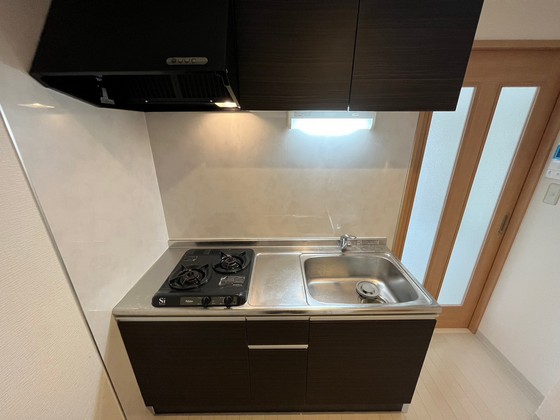 キッチン　※別部屋の写真です