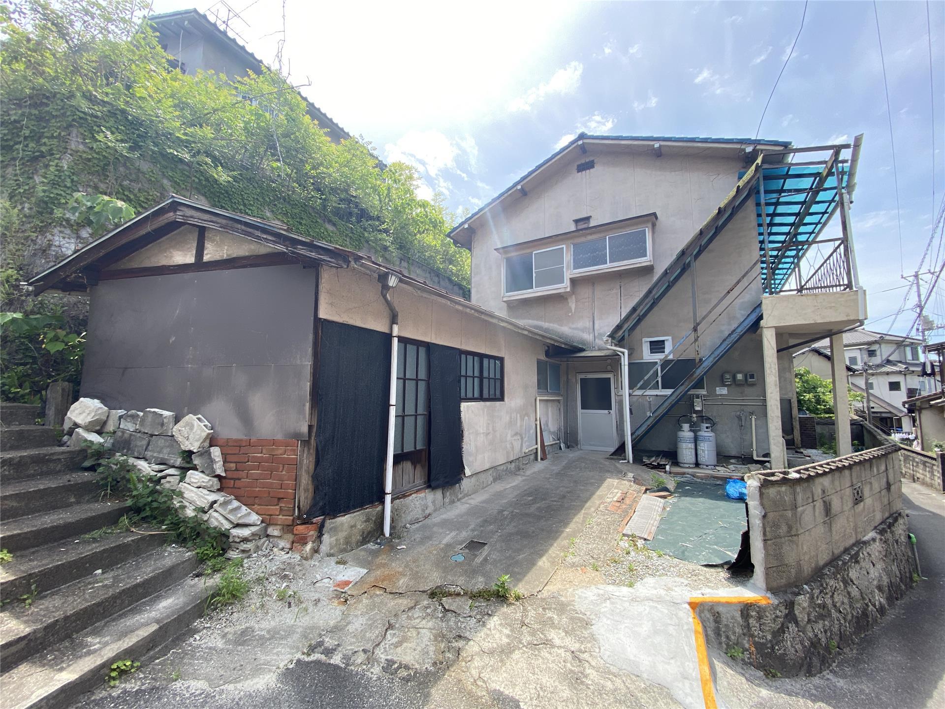 建物外観　1964年築　西片山口EH