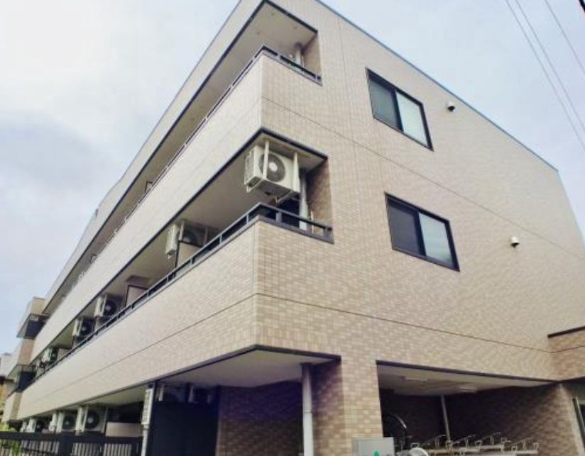 建物外観　外観は落ち着いています