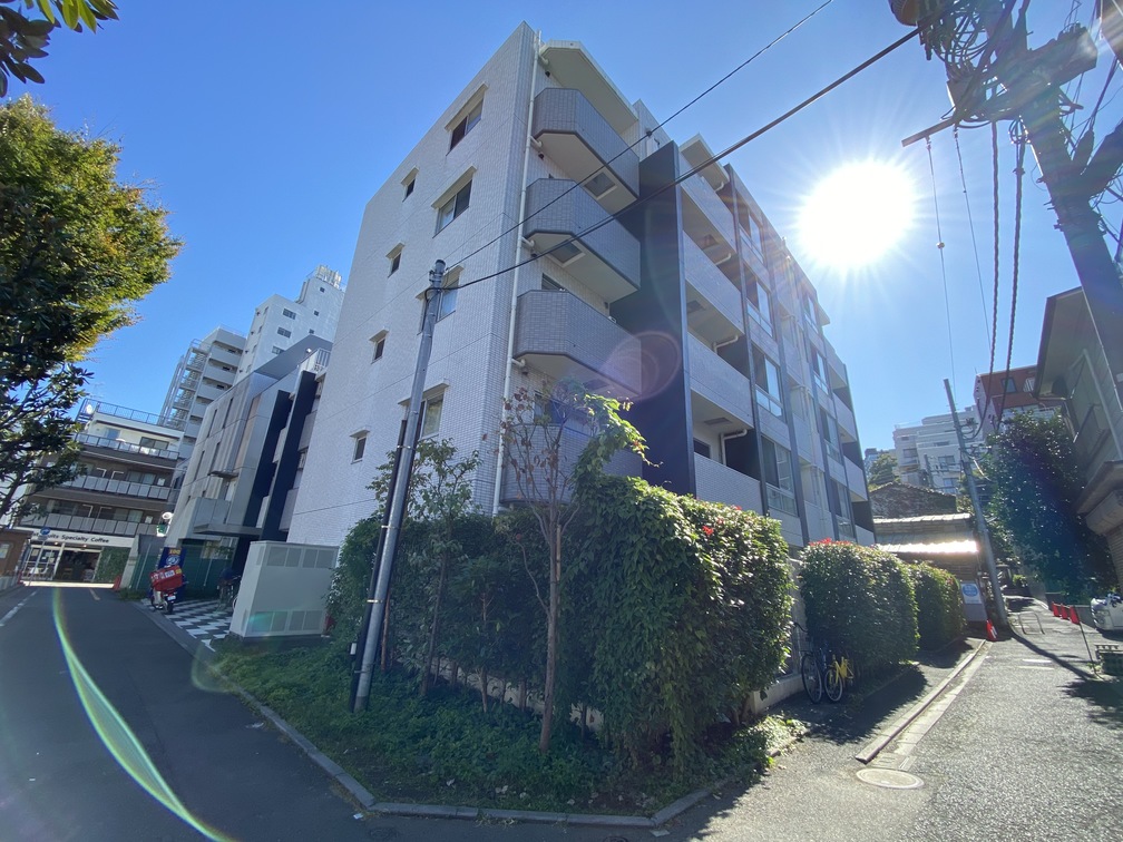 建物外観　■外観写真