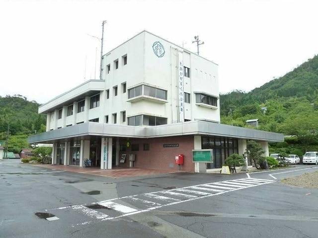 小学校　鳥取市立用瀬小学校（小学校）まで2717m