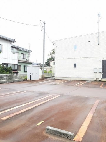 駐車場　駐車スペースもあります