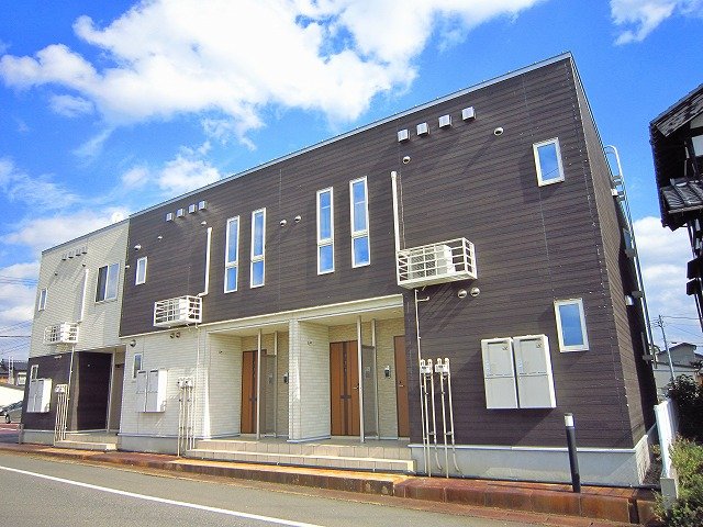 建物外観　きれいな外観です